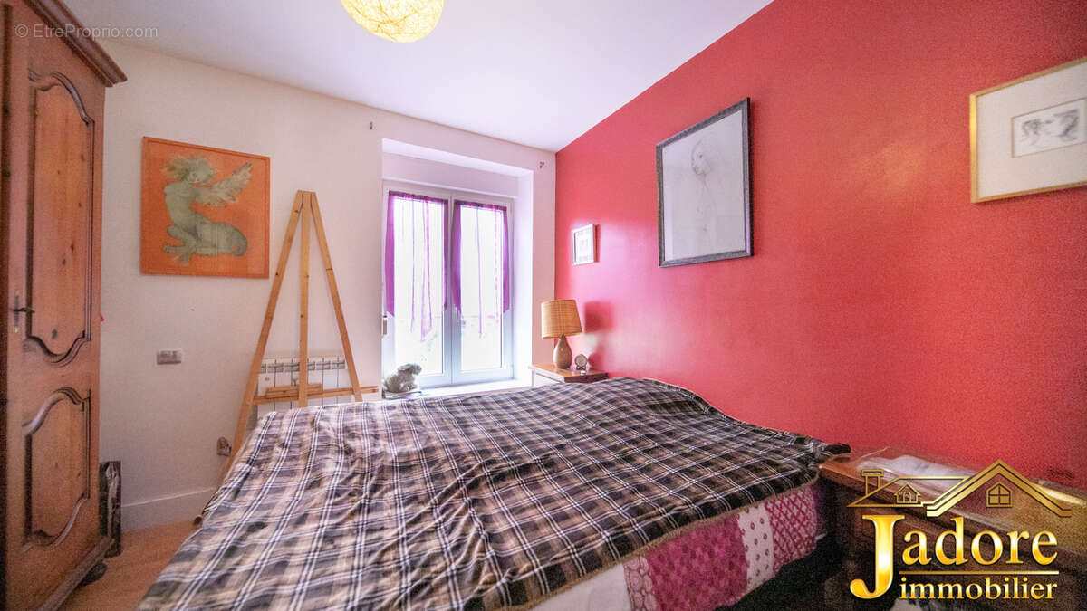 Appartement à SENONES