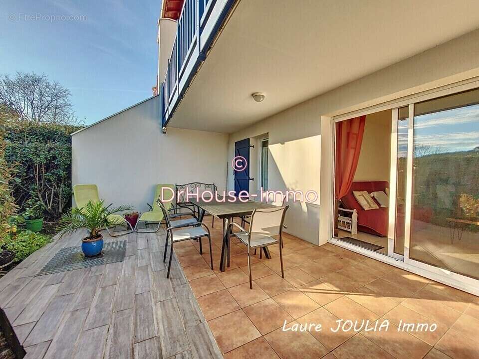 Appartement à URRUGNE