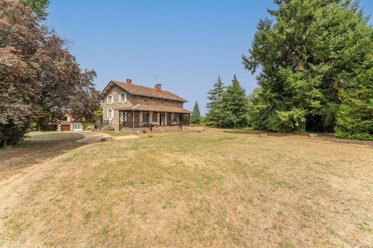 Maison à CHABANAIS