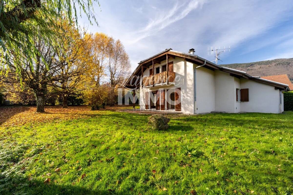 Maison à SAINT-JORIOZ