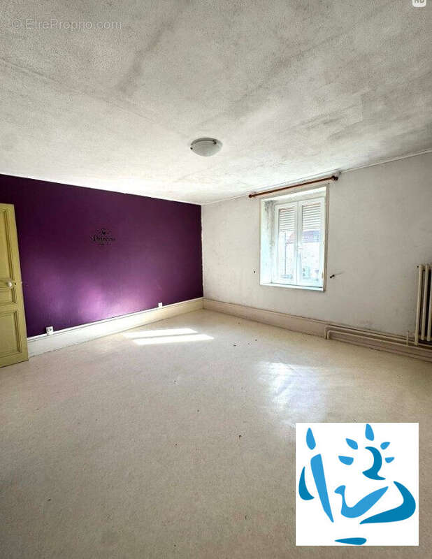 Maison à LES DEUX-VILLES