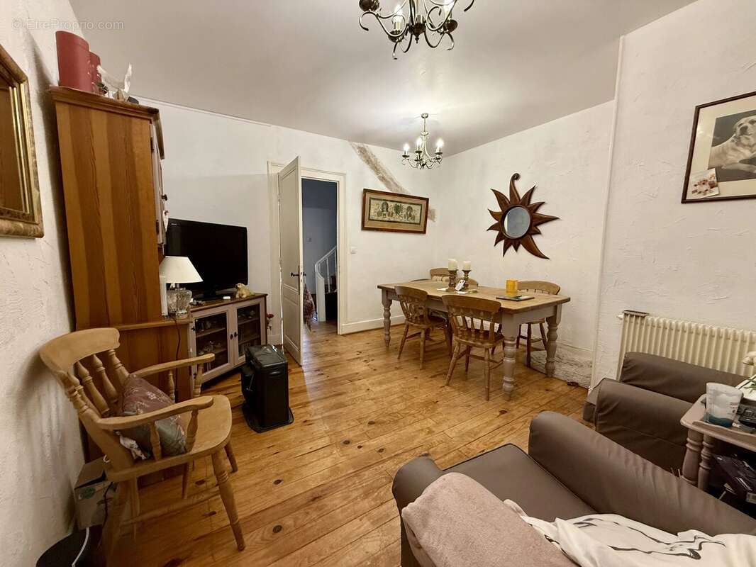 Maison à SAINTE-FOY-LA-GRANDE