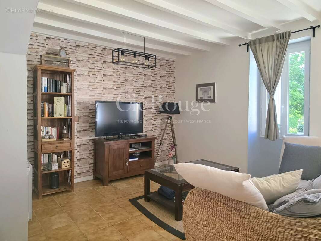 Maison à GENSAC