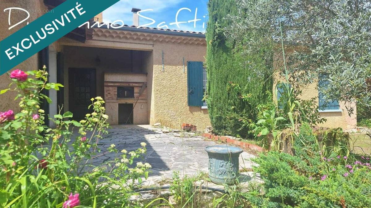 Photo 1 - Maison à ROUSSILLON