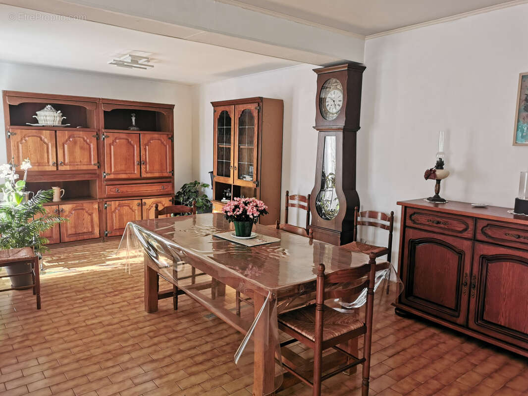 Maison à MONTALIEU-VERCIEU