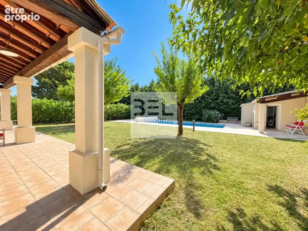 Belle Villa sur grand terrain de 2000 m2 avec piscine à Pont-Saint-Esprit - photo 4