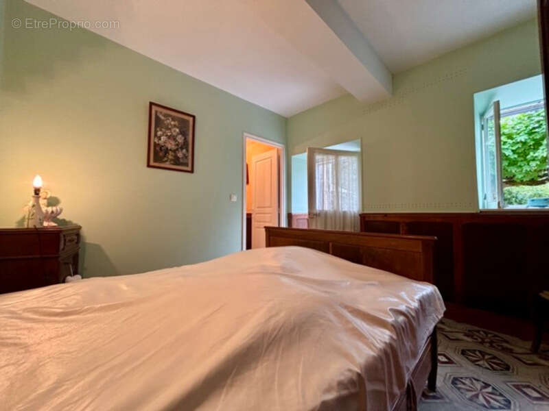 Maison à TRIE-SUR-BAISE