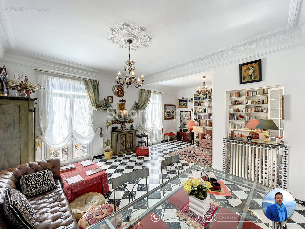 Appartement à MENTON