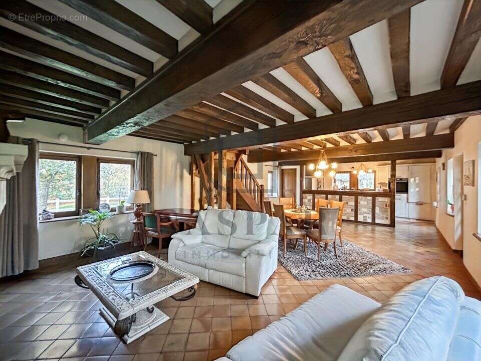 Maison à CONCHES-EN-OUCHE