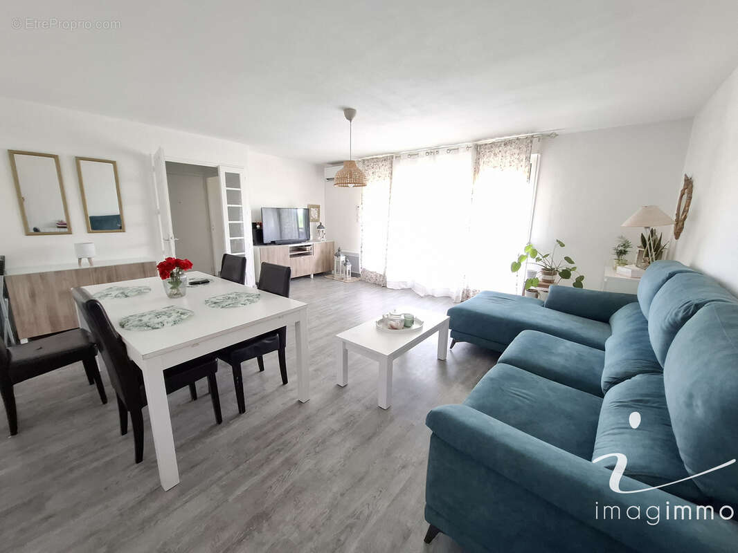 Dans une petite copropriété de 7 lots, découvrez cet appartement T4 de 84 m2 avec une vue exceptionnelle ! - photo 2