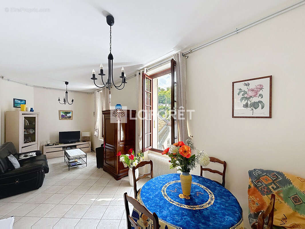 Appartement à VILLENNES-SUR-SEINE