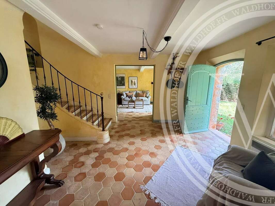 Maison à GRASSE