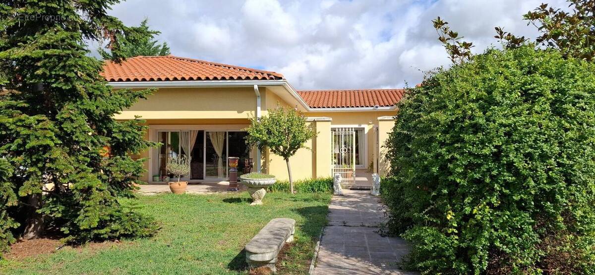 Maison à FONSORBES
