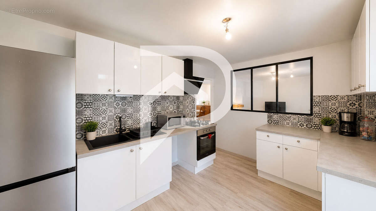 Maison à VERNEUIL-SUR-SEINE