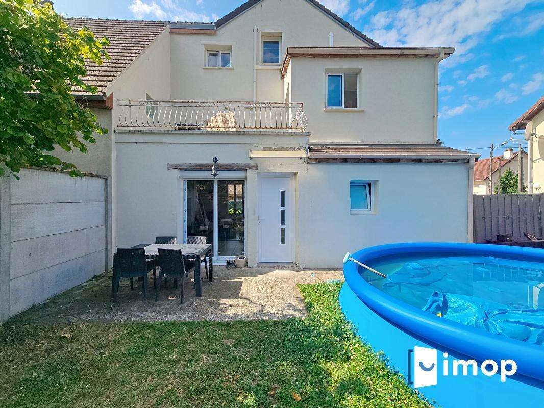 Maison à LIMAY
