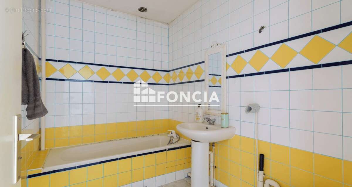 Appartement à LE PLESSIS-TREVISE