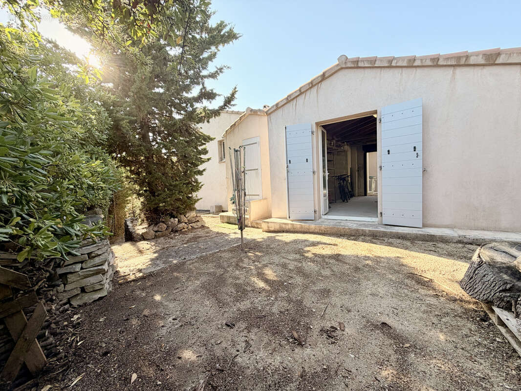 Maison 150 m2 plus garage de 29 m2 - photo 14