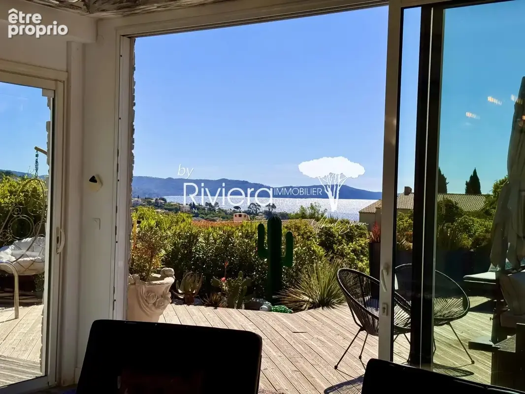 CAVALAIRE - Superbe villa contemporaine  - 5 chambres - bell - photo 13