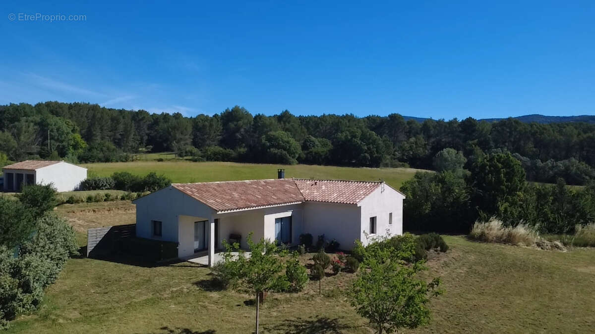 Maison à SALERNES