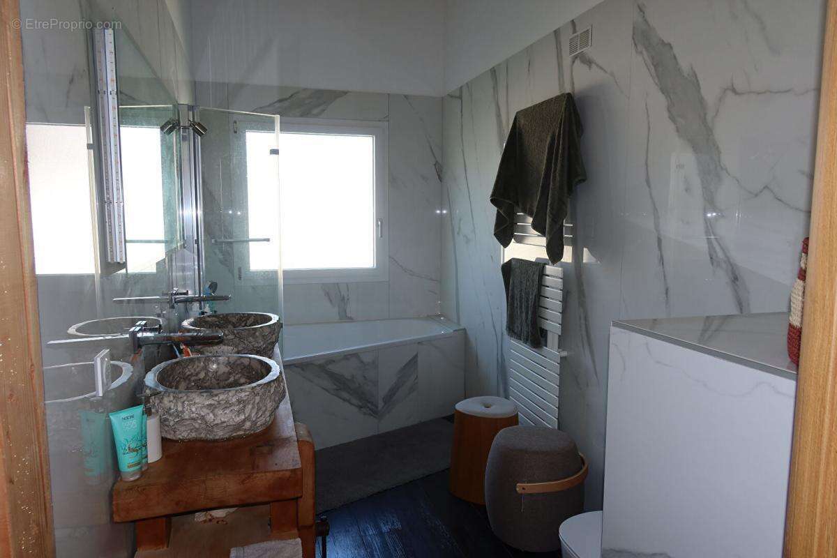 Maison à L'HOPITAL-DU-GROSBOIS