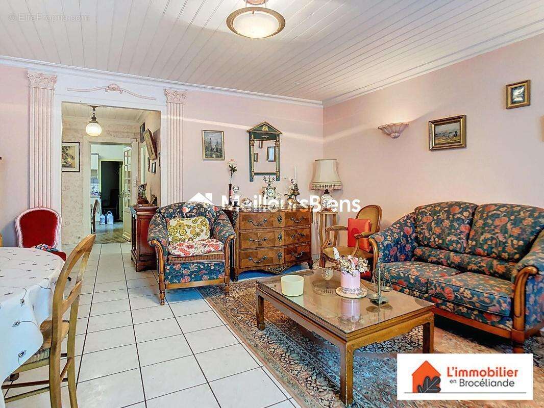 Maison à PLELAN-LE-GRAND