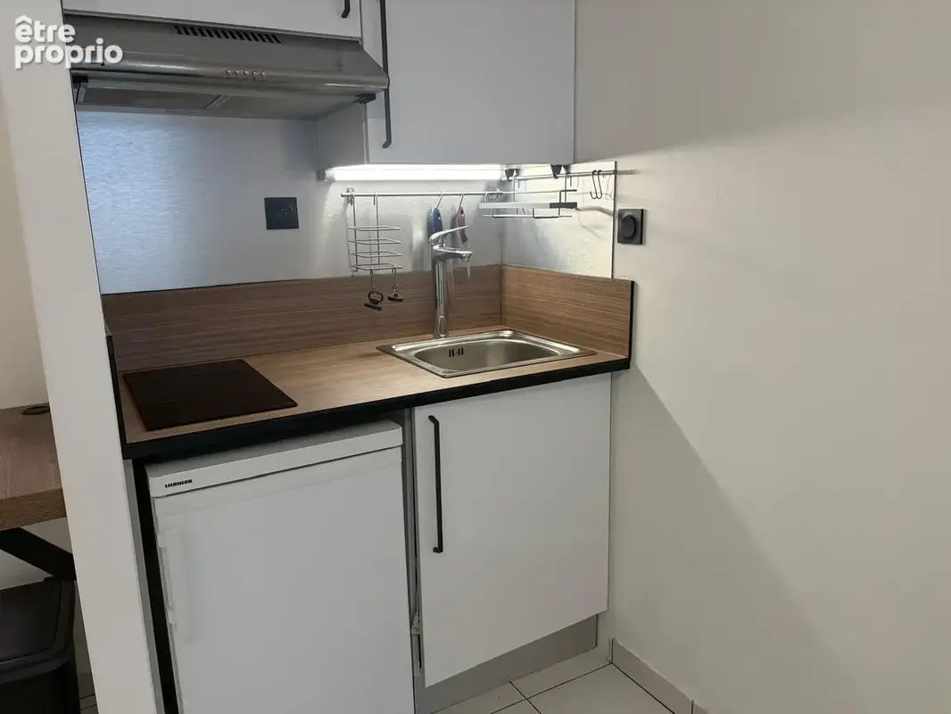 Angers place ney studio libre pour investir ou y vivre - photo 5