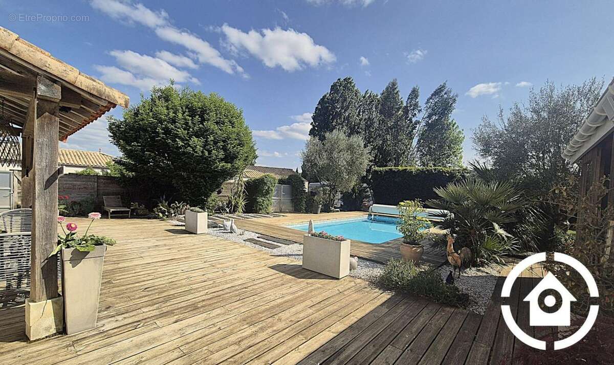 Maison à SAUJON