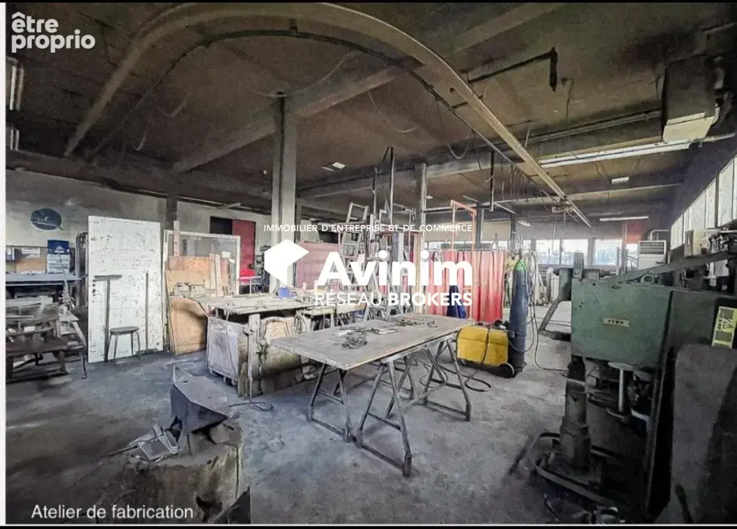 Commerce 1550 m² à Annemasse  - photo 4