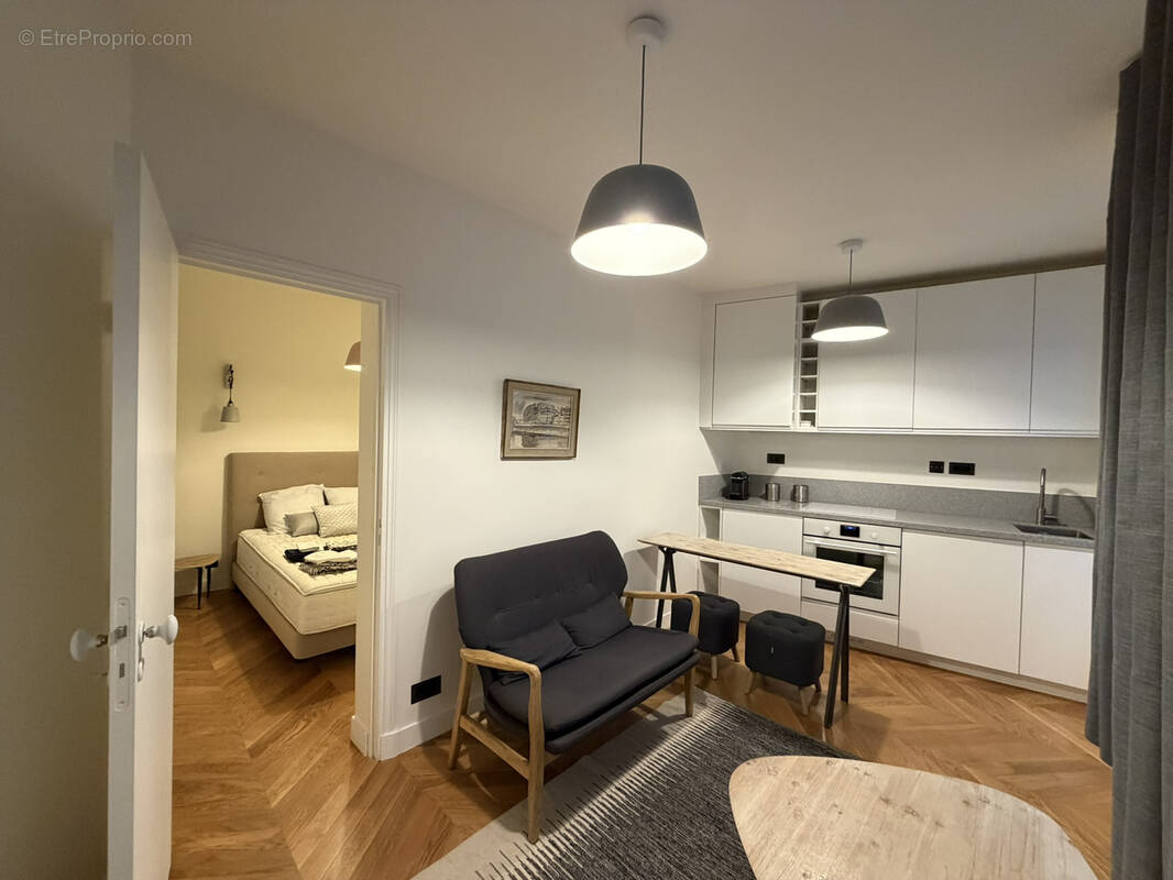 Appartement à PARIS-4E