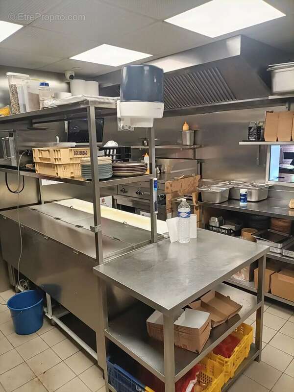 Commerce à RIS-ORANGIS