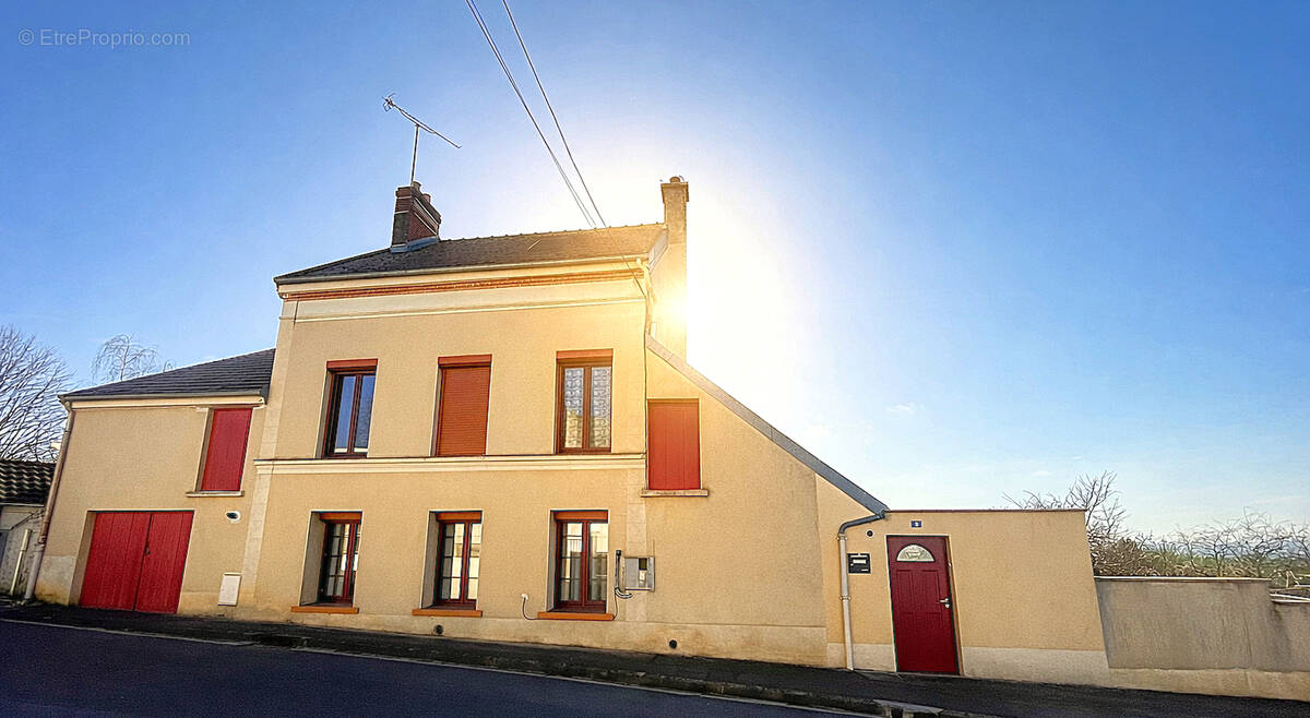 Maison à MONTMIRAIL