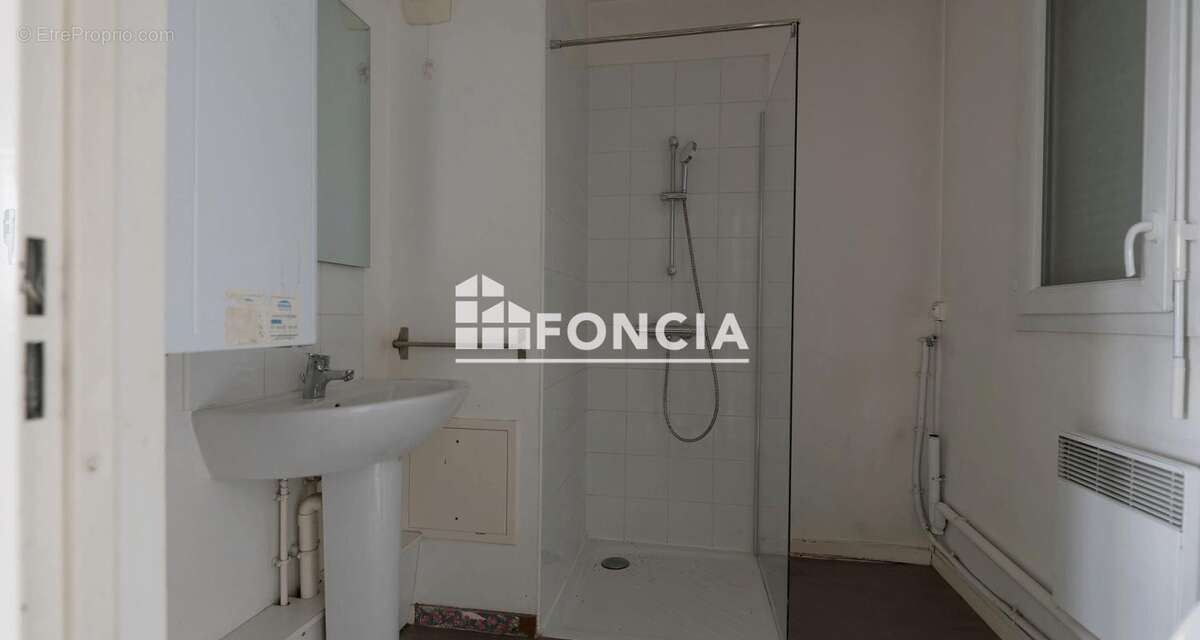 Appartement à CORBEIL-ESSONNES