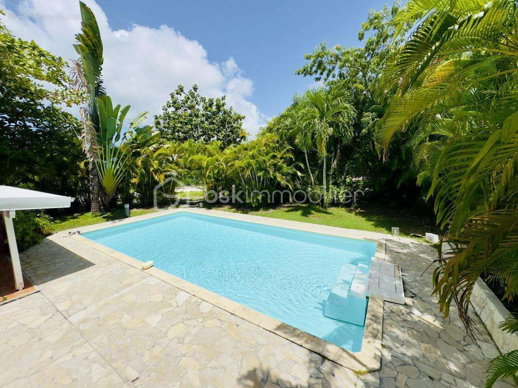 Maison à SAINT-FRANCOIS