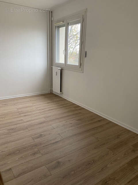 Appartement à GENNEVILLIERS