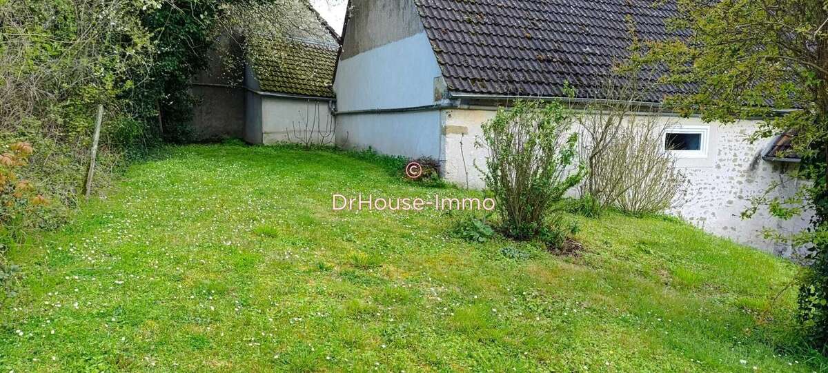 Maison à POULAINES