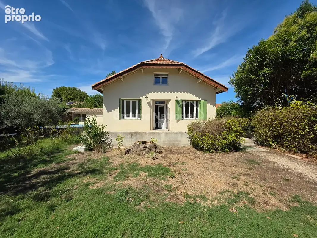 Maison - Garage, piscine et studio indépendant - photo 2