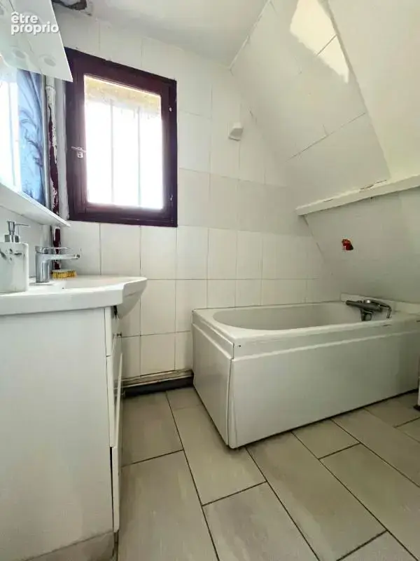Maison Noyon 5 pièce(s) 128 m2 - Terrain de 734m² - photo 12