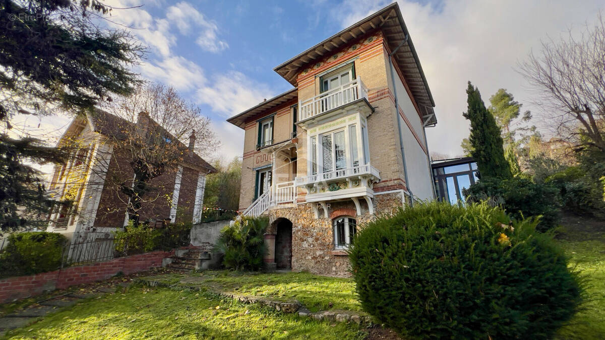 Maison à ATHIS-MONS