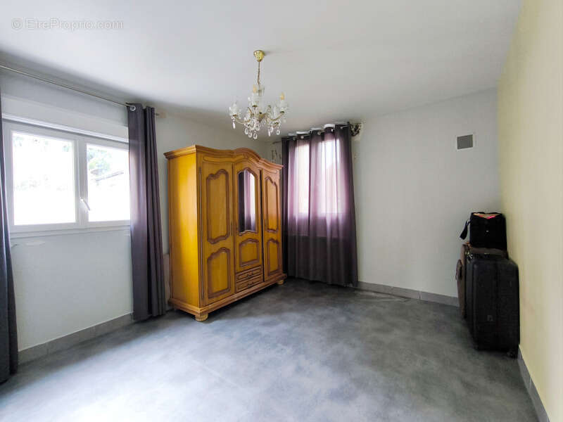 Maison à NANTERRE