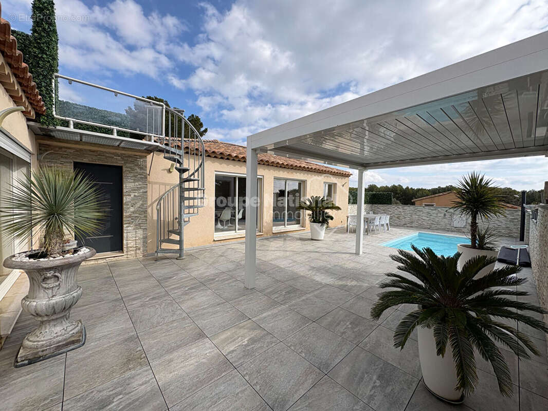 Maison à SAUSSET-LES-PINS