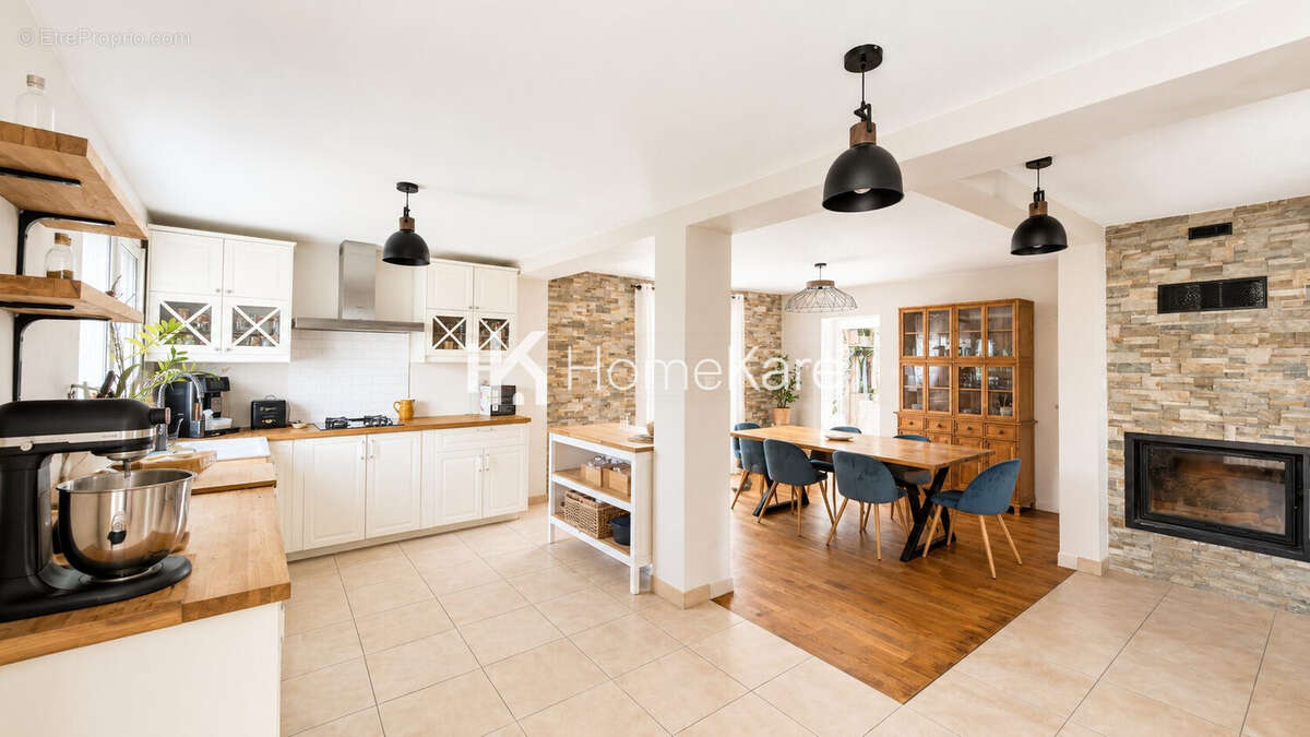 Maison 150 m² à Montauban  - photo 2