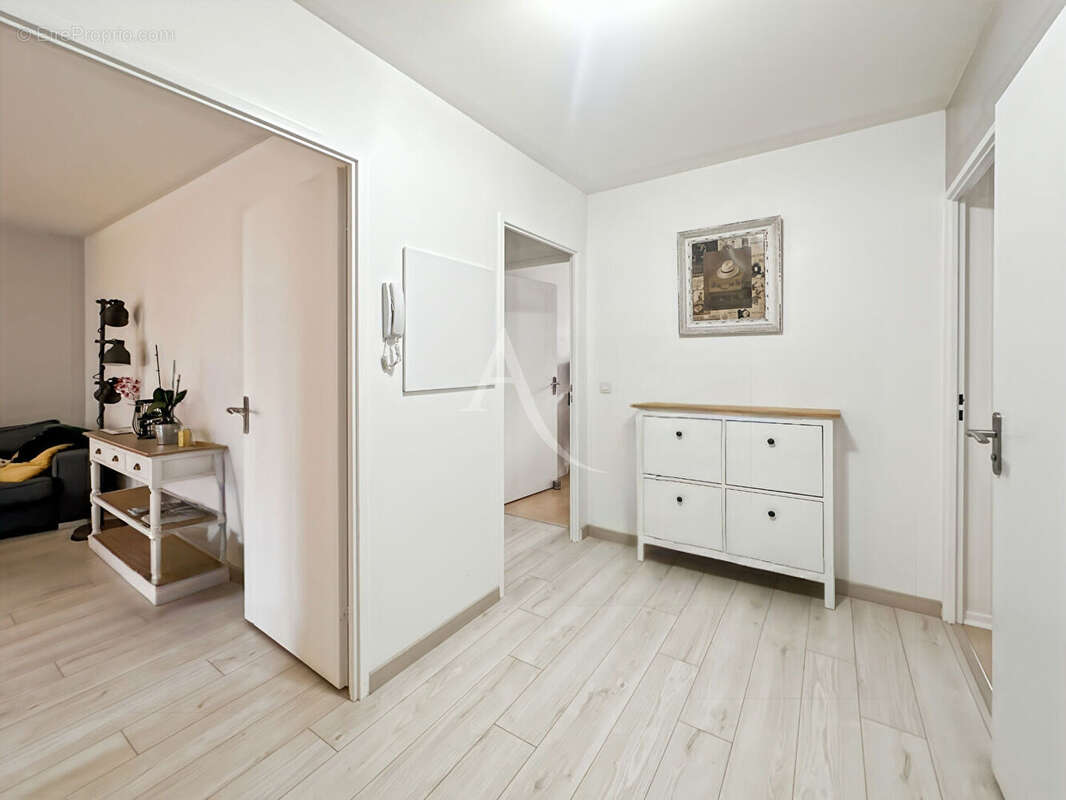 Appartement à MONTIGNY-LE-BRETONNEUX
