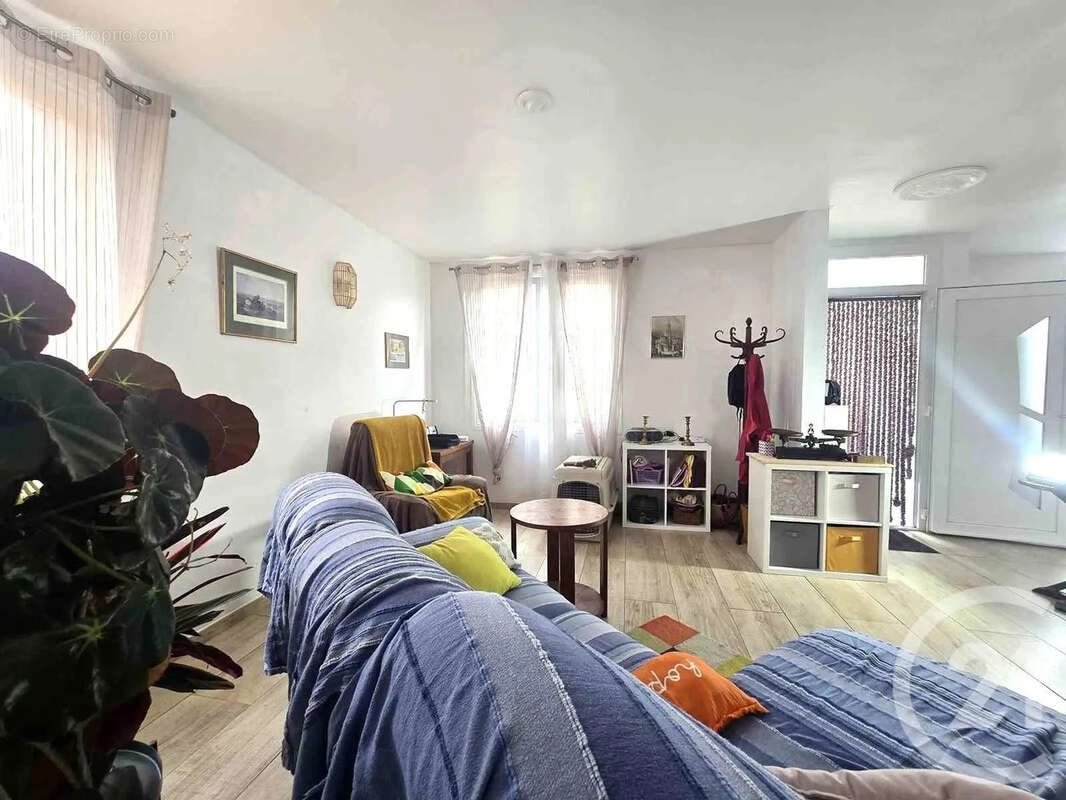 Maison à CARBONNE