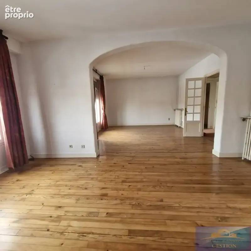 EXCLUSIVITE appartement de caractère en hyper centre de  LOURDES - photo 2