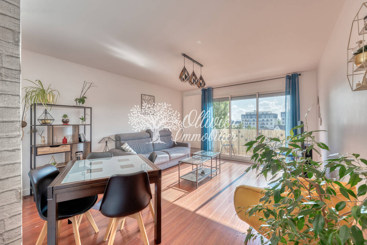 Appartement à LE PERREUX-SUR-MARNE