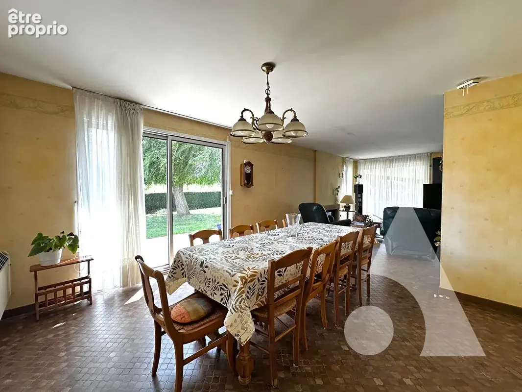 Maison à MOULLE