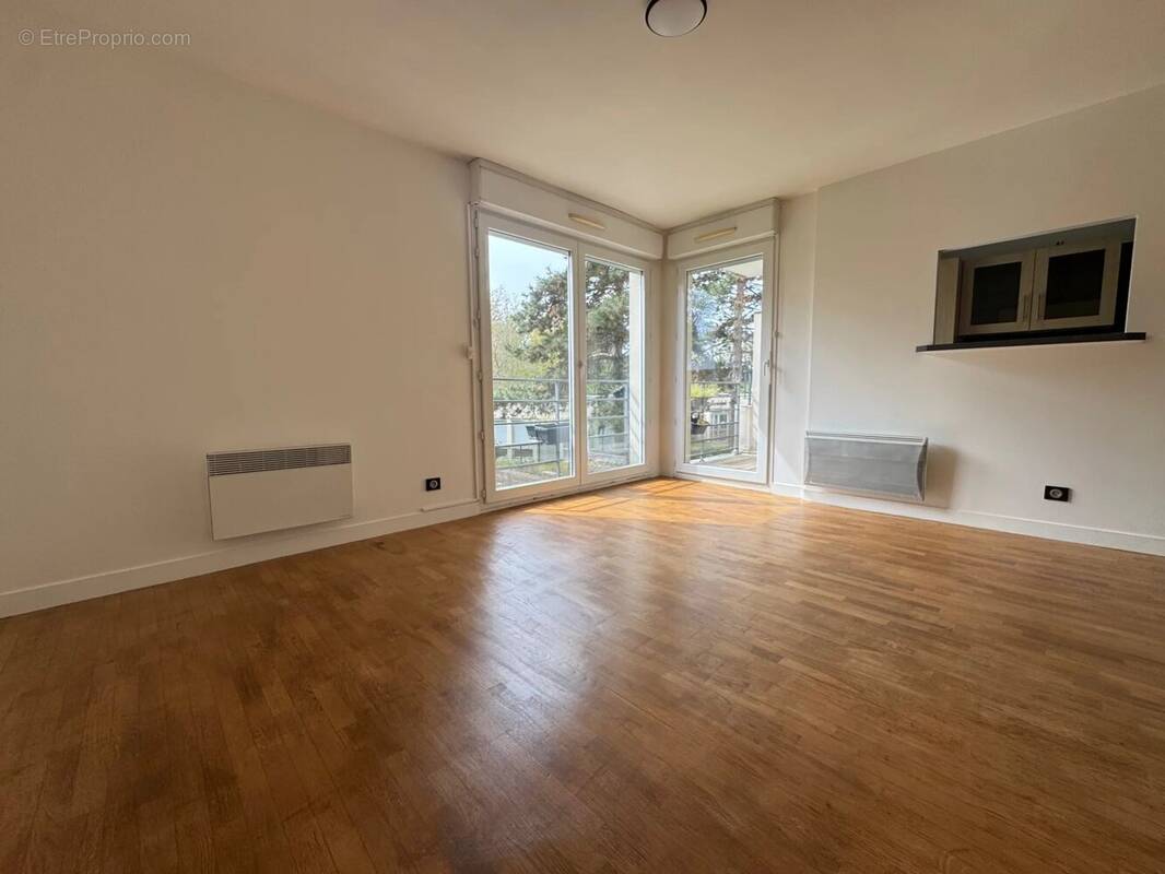 Appartement à LE PLESSIS-TREVISE