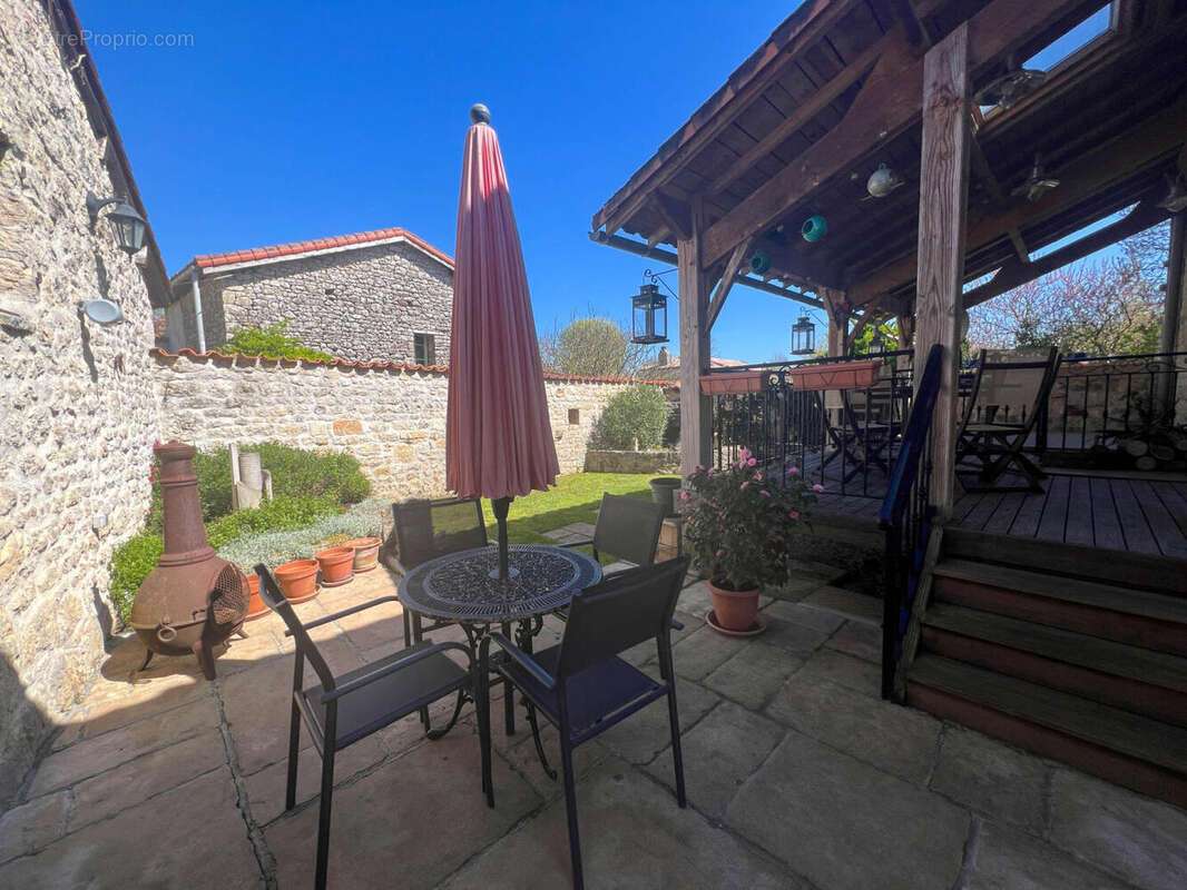 JARDIN - Maison à FONTENILLE