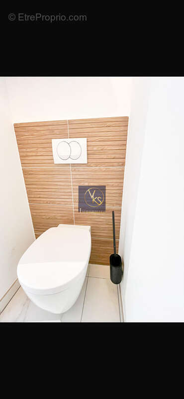 Appartement à COURBEVOIE