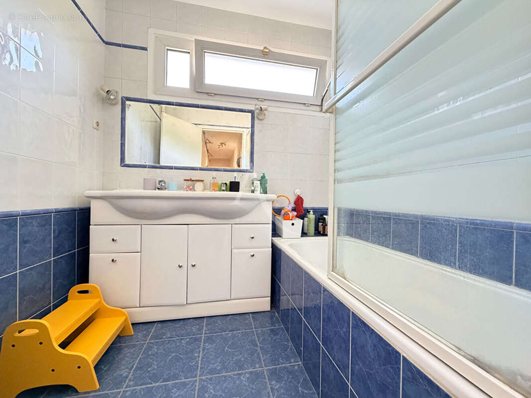 Appartement à GIF-SUR-YVETTE